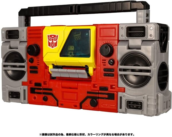 takara-tomy-kd-21-transformers-kingdom-series-autobot-blaster-eject-tak18548-by-takara-tomy-0ae.jpg