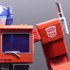 Hasbro Pulse Fan Fest 2021: Hasbro's Official Product Images - Transformers Event: Auto Converting Optimus Prime From Robosen 006