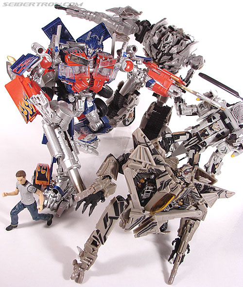 Buster Optimus Prime gallery now online!
